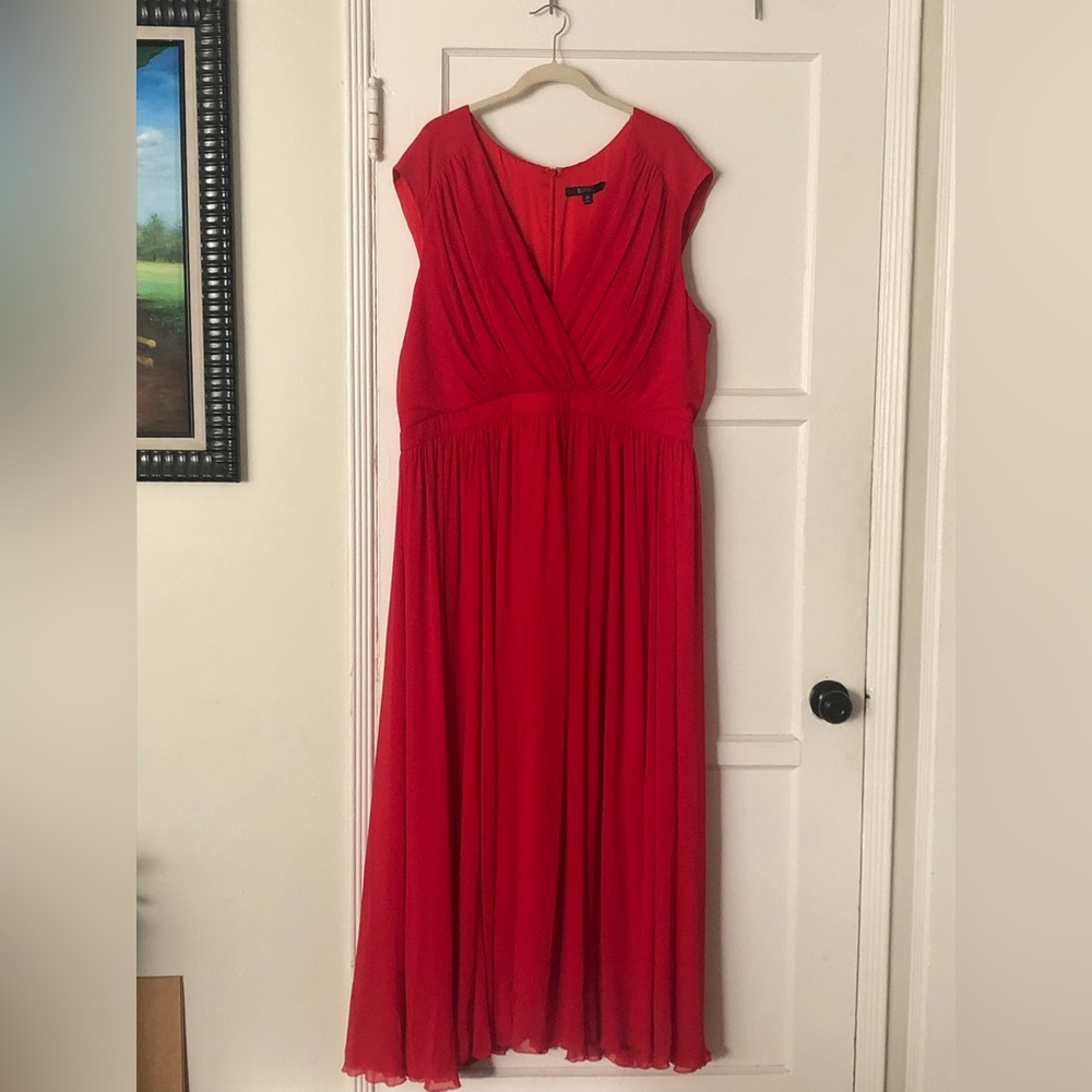 Badgley Mischka V Neck Love Again Gown Dress Red Size 22